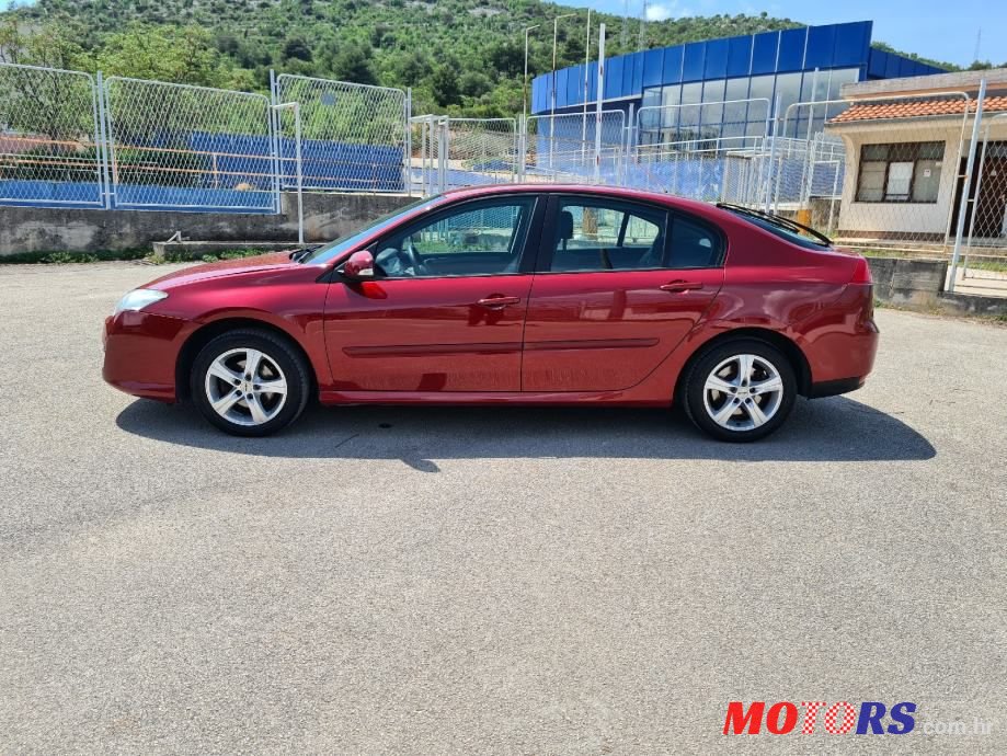 2009' Renault Laguna 1,5 Dci photo #4