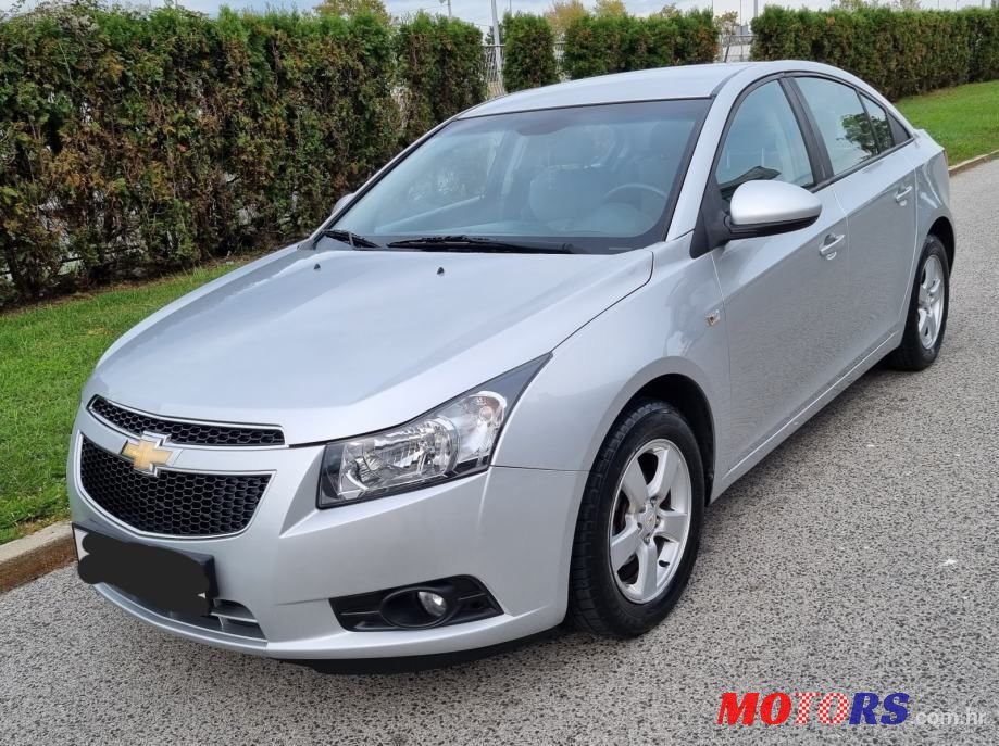 2011' Chevrolet Cruze 1,6 Ls photo #3