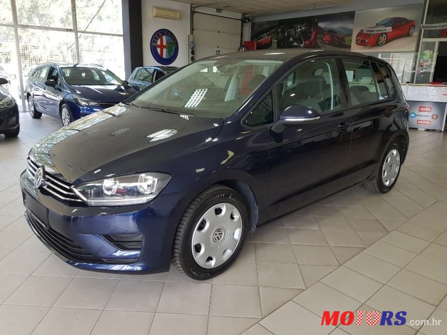 2015' Volkswagen Golf VII photo #1