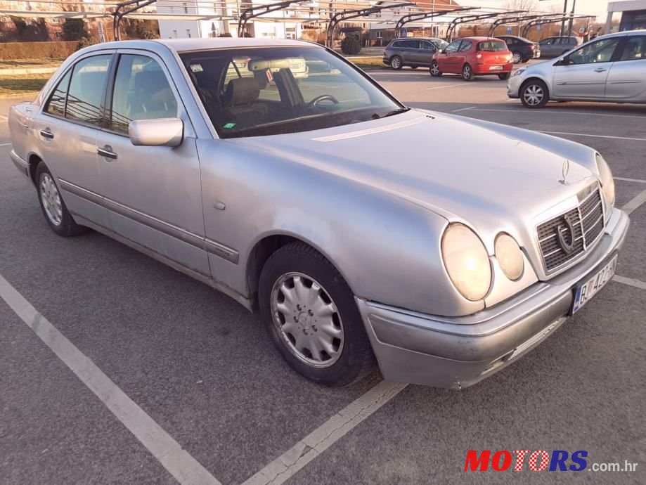 1996' Mercedes-Benz E-Klasa 200 photo #5