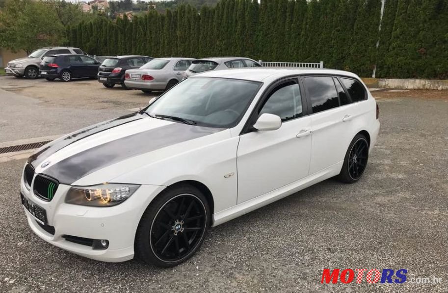 2010' BMW Serija 3 Touring 318D photo #1