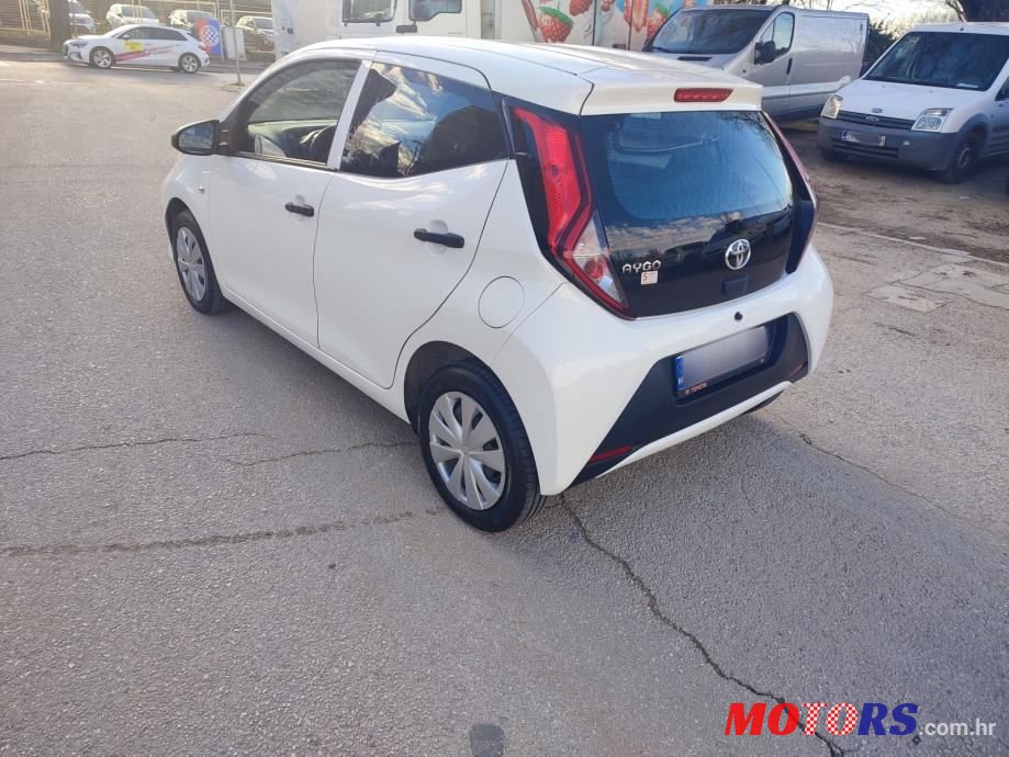 2019' Toyota Aygo 1,0 photo #5
