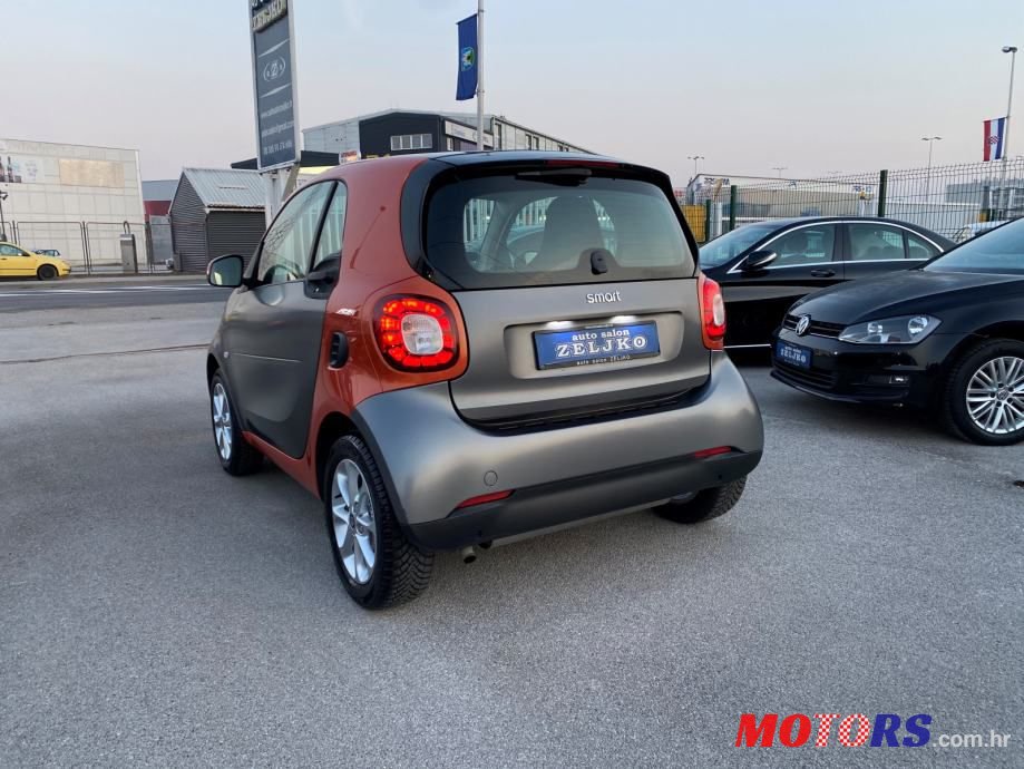 2015' Smart Fortwo photo #4
