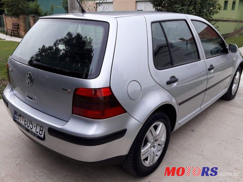 2003' Volkswagen Golf IV 1,9 Tdi photo #2