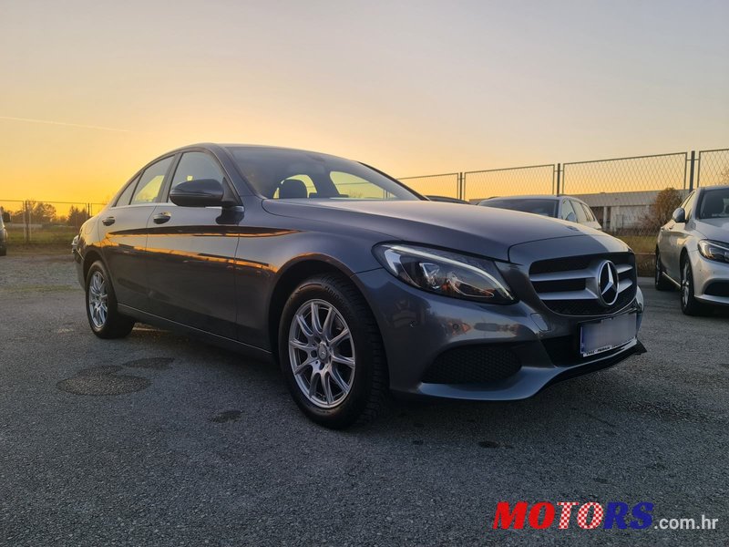 2017' Mercedes-Benz C-Klasa 200 photo #5