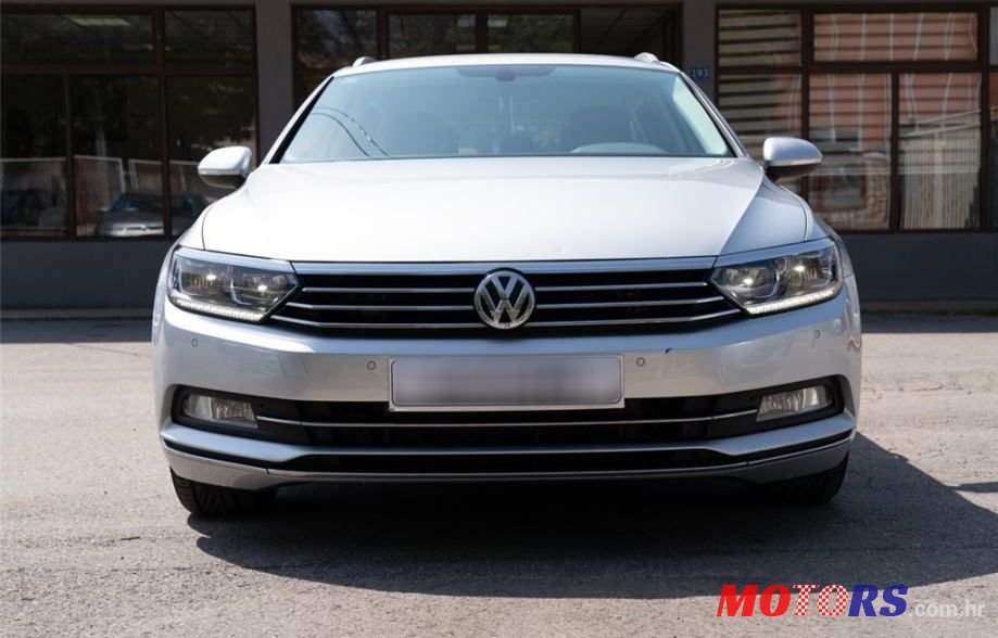 2016' Volkswagen Passat 2,0 Tdi Bmt photo #1