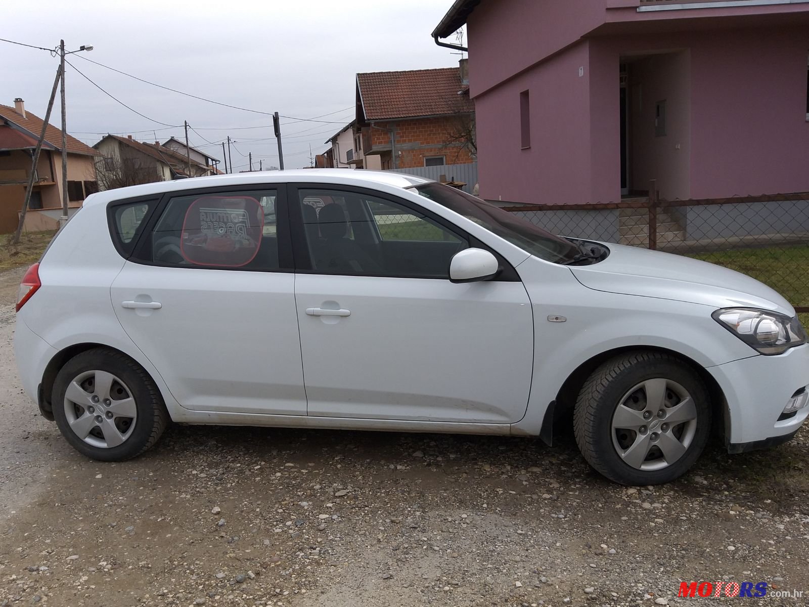 2012' Kia Ceed photo #4