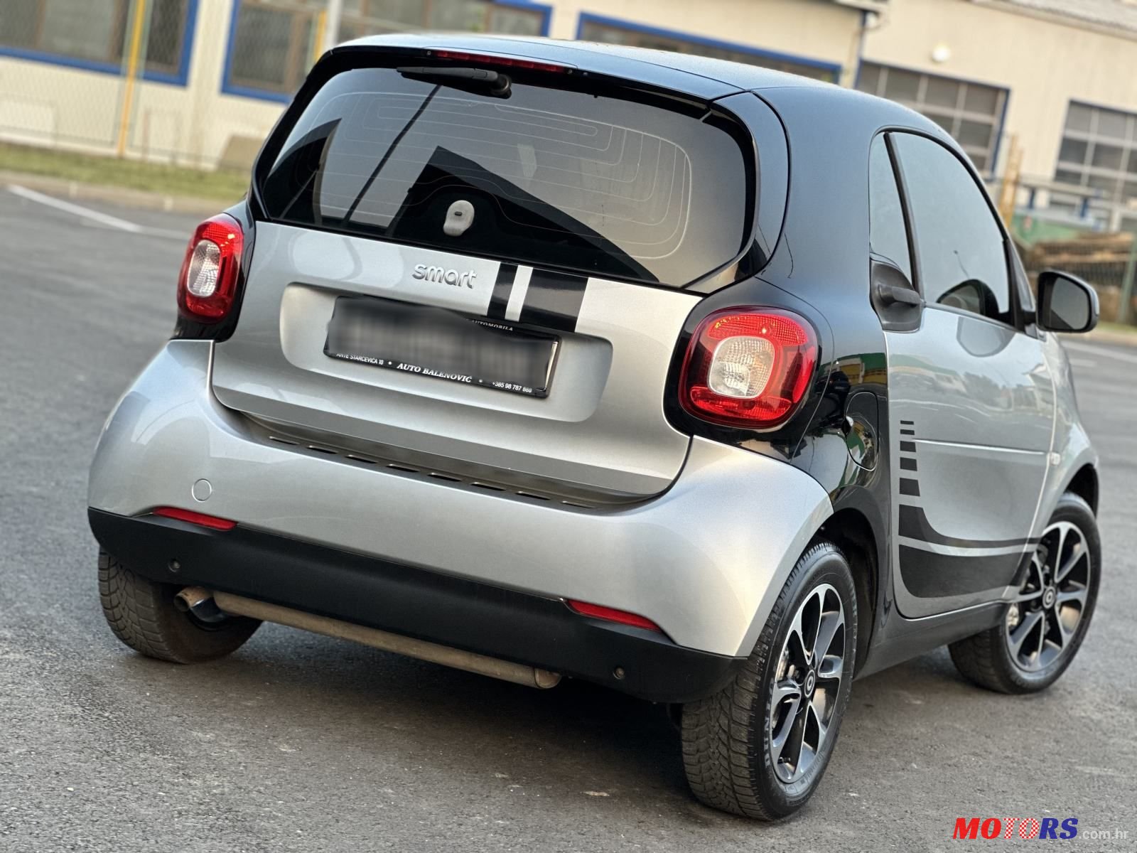 2015' Smart Fortwo 0.9 Turbo Limited photo #3