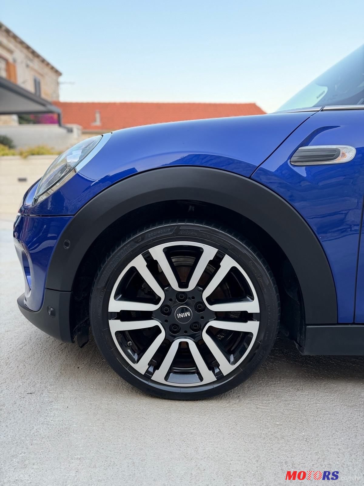 2019' MINI Cooper photo #3