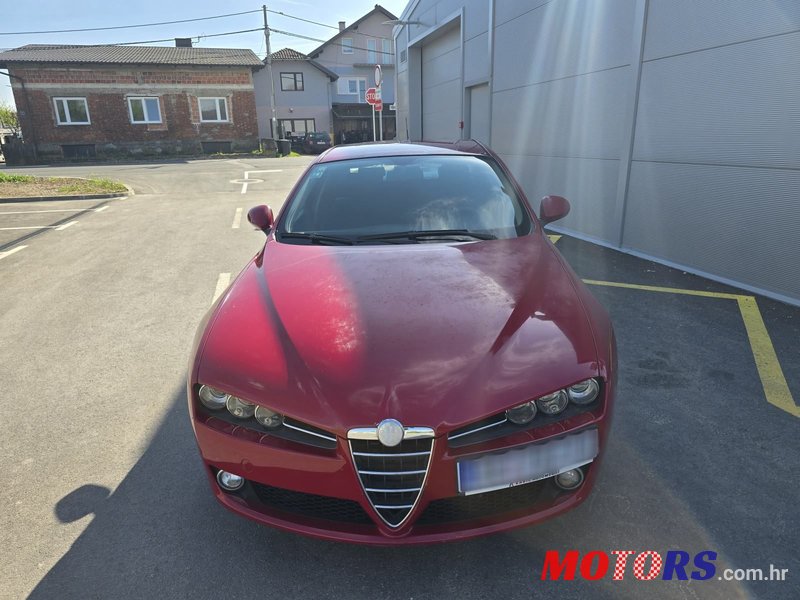 2008' Alfa Romeo 159 1,9 Jtdm photo #3