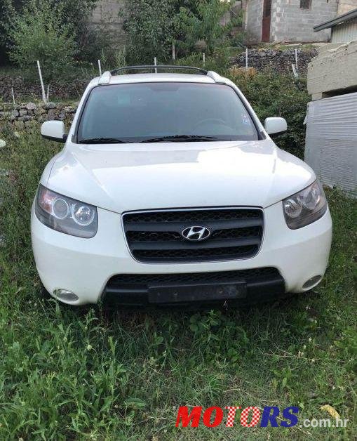 2009' Hyundai Santa Fe photo #1