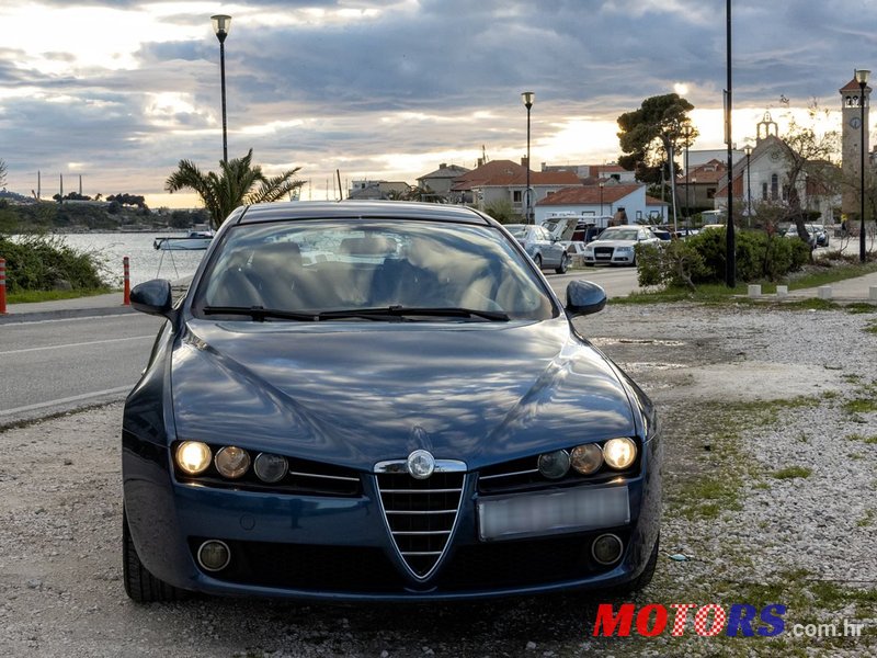2008' Alfa Romeo 159 Sw photo #4