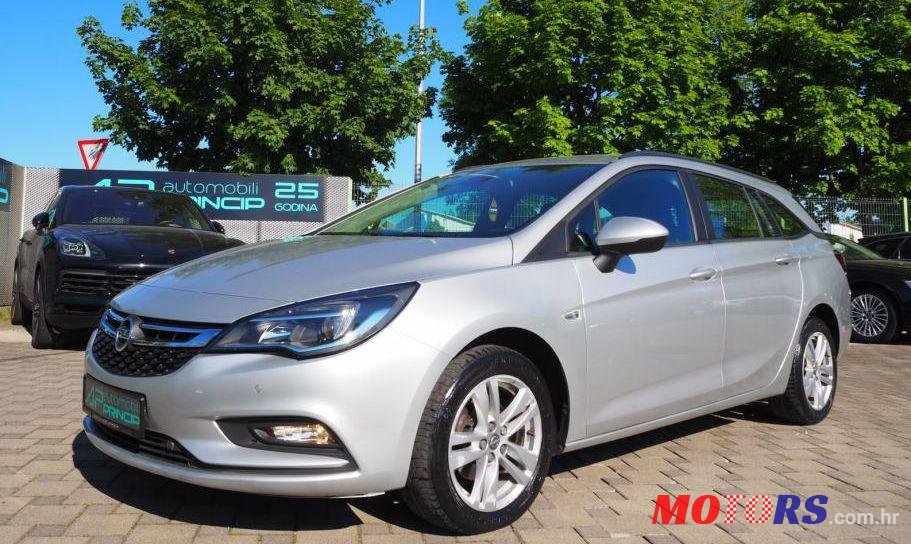 2017' Opel Astra Karavan 1.6 Cdti photo #1