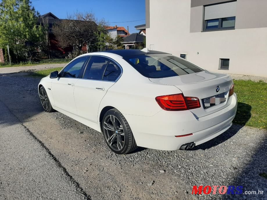 2011' BMW Serija 5 520D photo #5