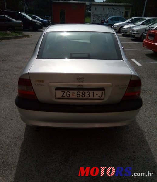 1999' Opel Vectra Comfort 1.6 i 16V photo #7