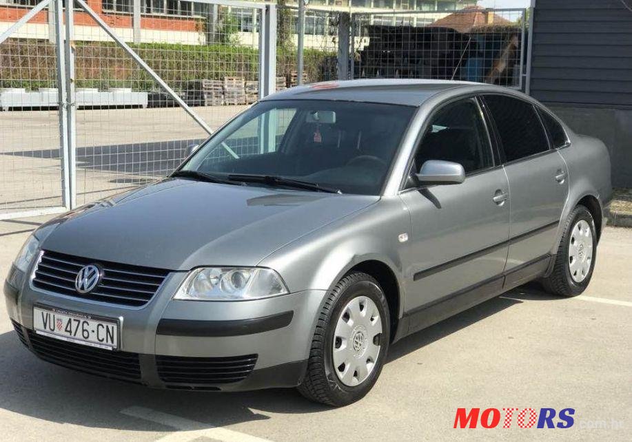 2002' Volkswagen Passat 1,9 Tdi photo #1