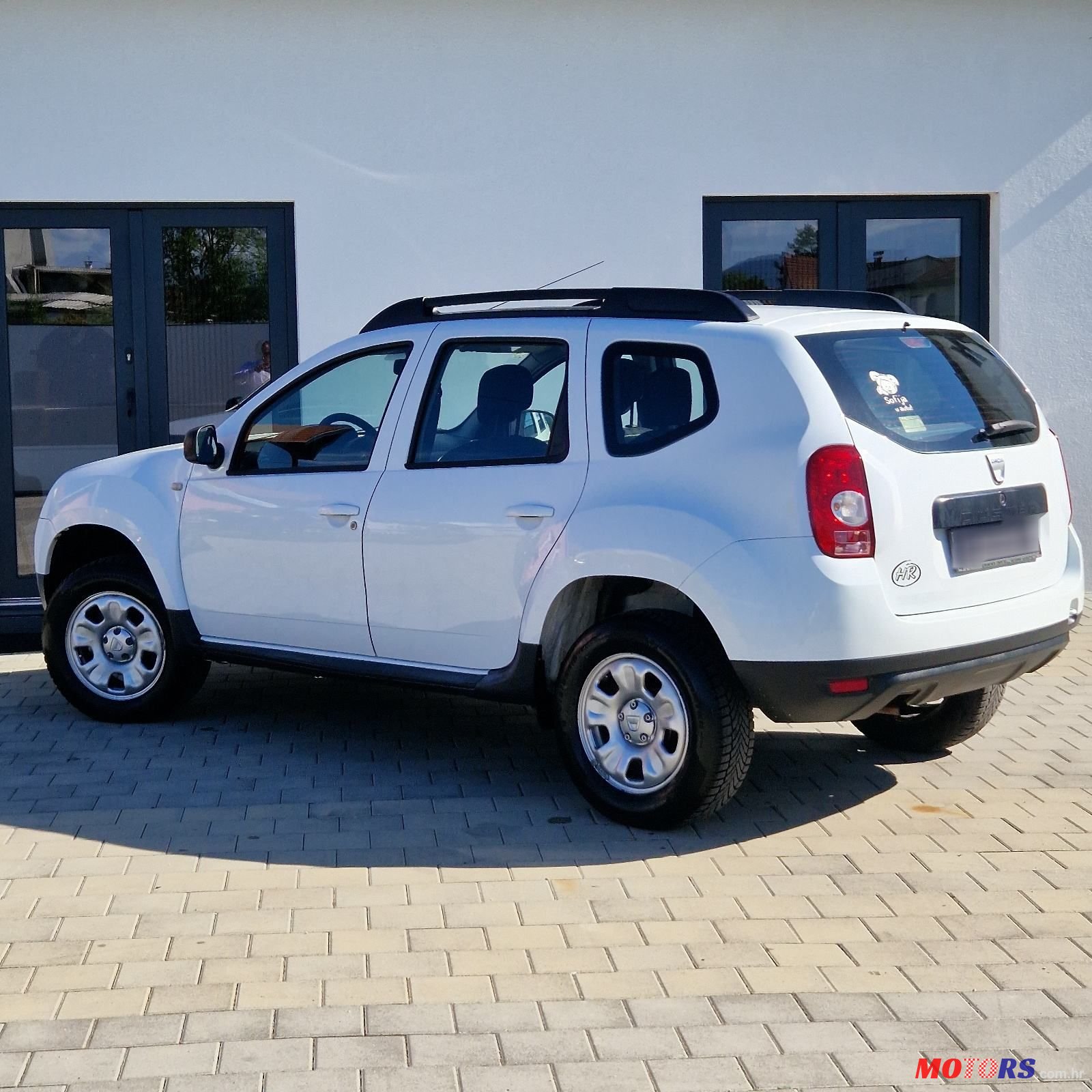 2011' Dacia Duster 1,6 16V photo #5
