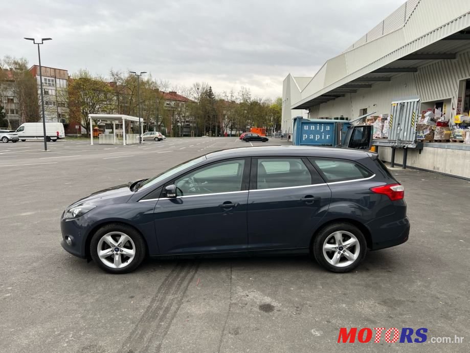 2013' Ford Focus Karavan photo #4