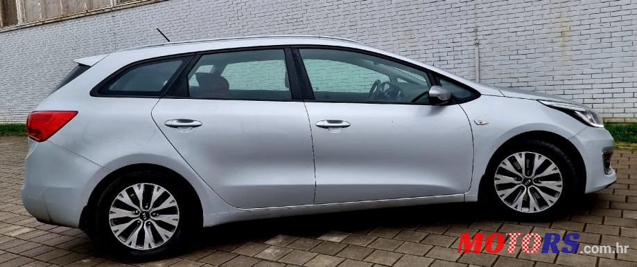 2017' Kia Ceed Sportswagon photo #3