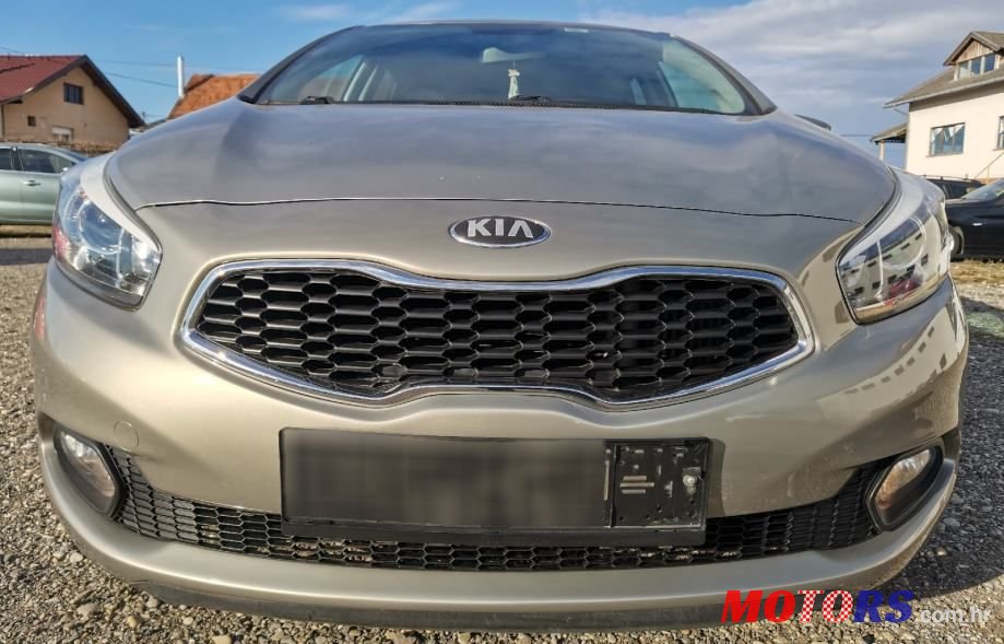 2012' Kia Ceed 1,4 Crdi Lx photo #4