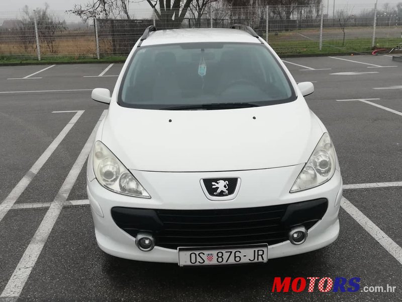 2006' Peugeot 307 SW photo #1