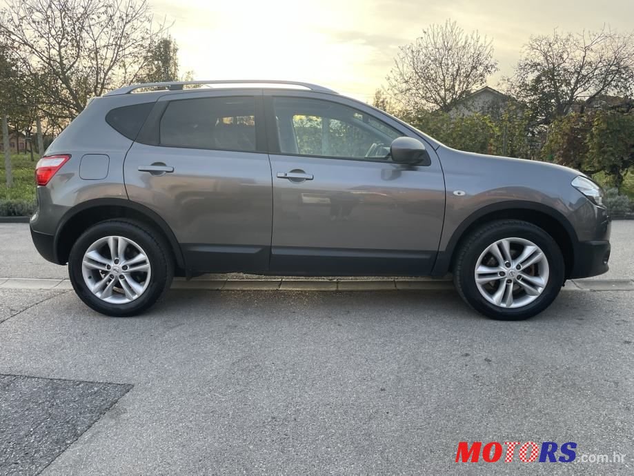 2013' Nissan Qashqai 1,6 Dci photo #4