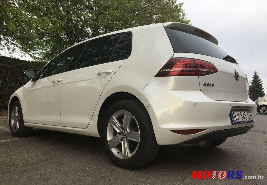 2014' Volkswagen Golf VII 1,6 Tdi Bmt photo #2
