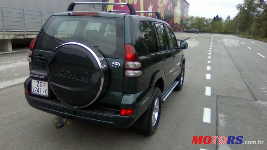 2005' Toyota Land Cruiser 3,0 D-4D photo #4