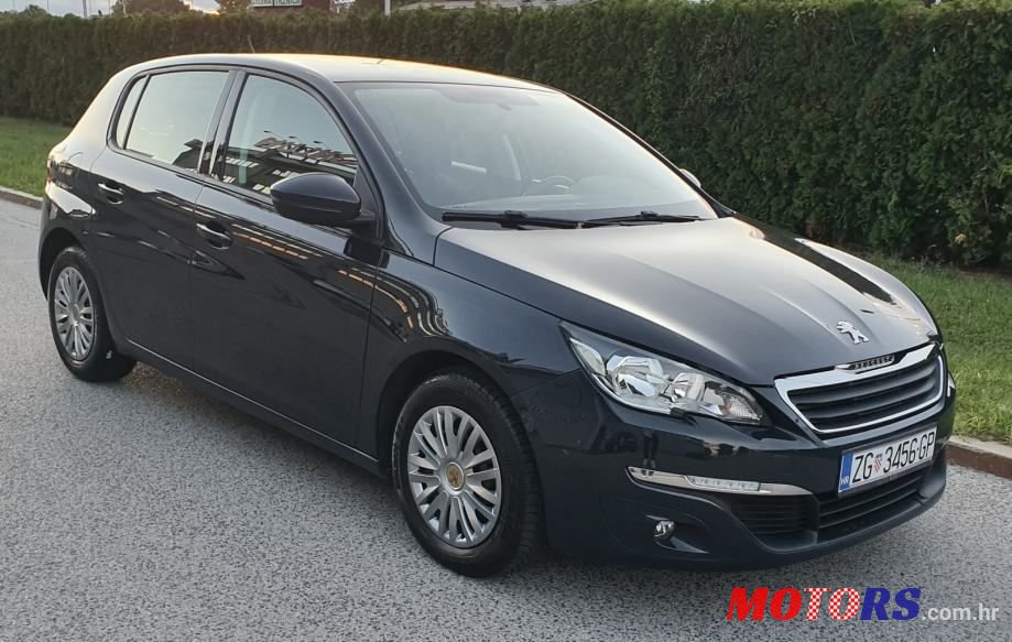 2014' Peugeot 308 photo #4