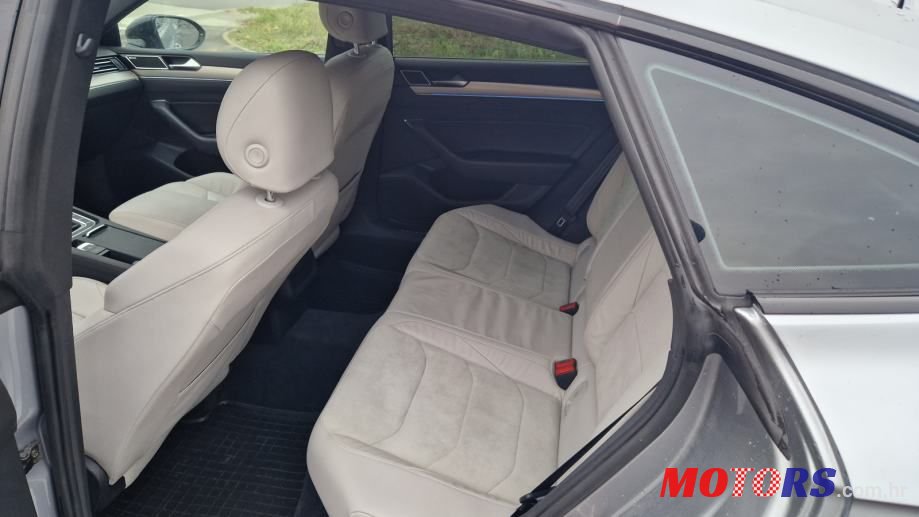 2018' Volkswagen Arteon 1,5 Tsi photo #5