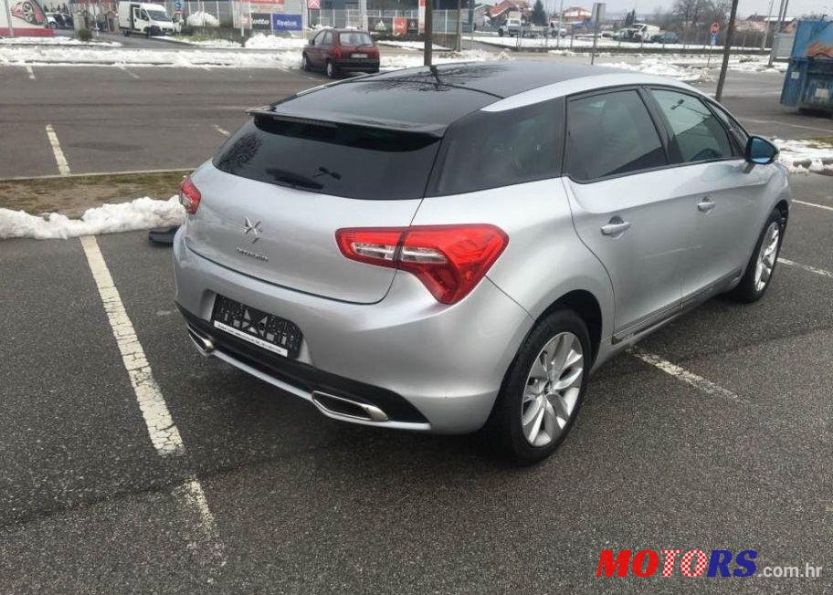 2014' Citroen DS5 1,6 E-Hdi photo #2