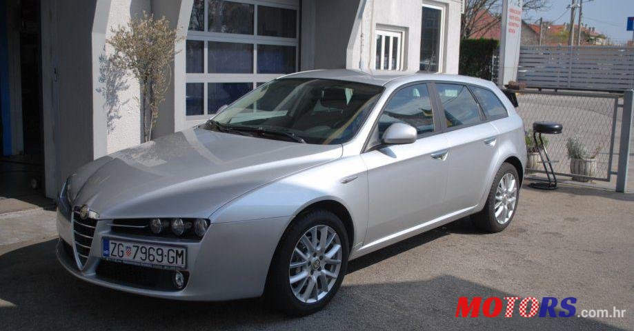 2010' Alfa Romeo 159 Sw 1,9 Jtdm photo #1