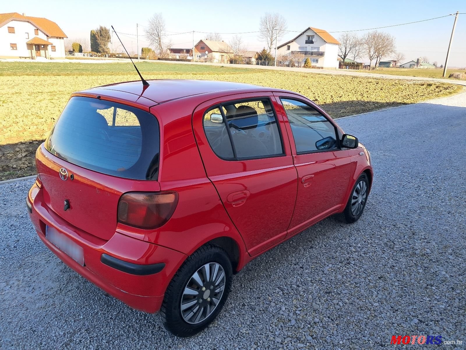 2005' Toyota Yaris 1,3 Vvt-I photo #1