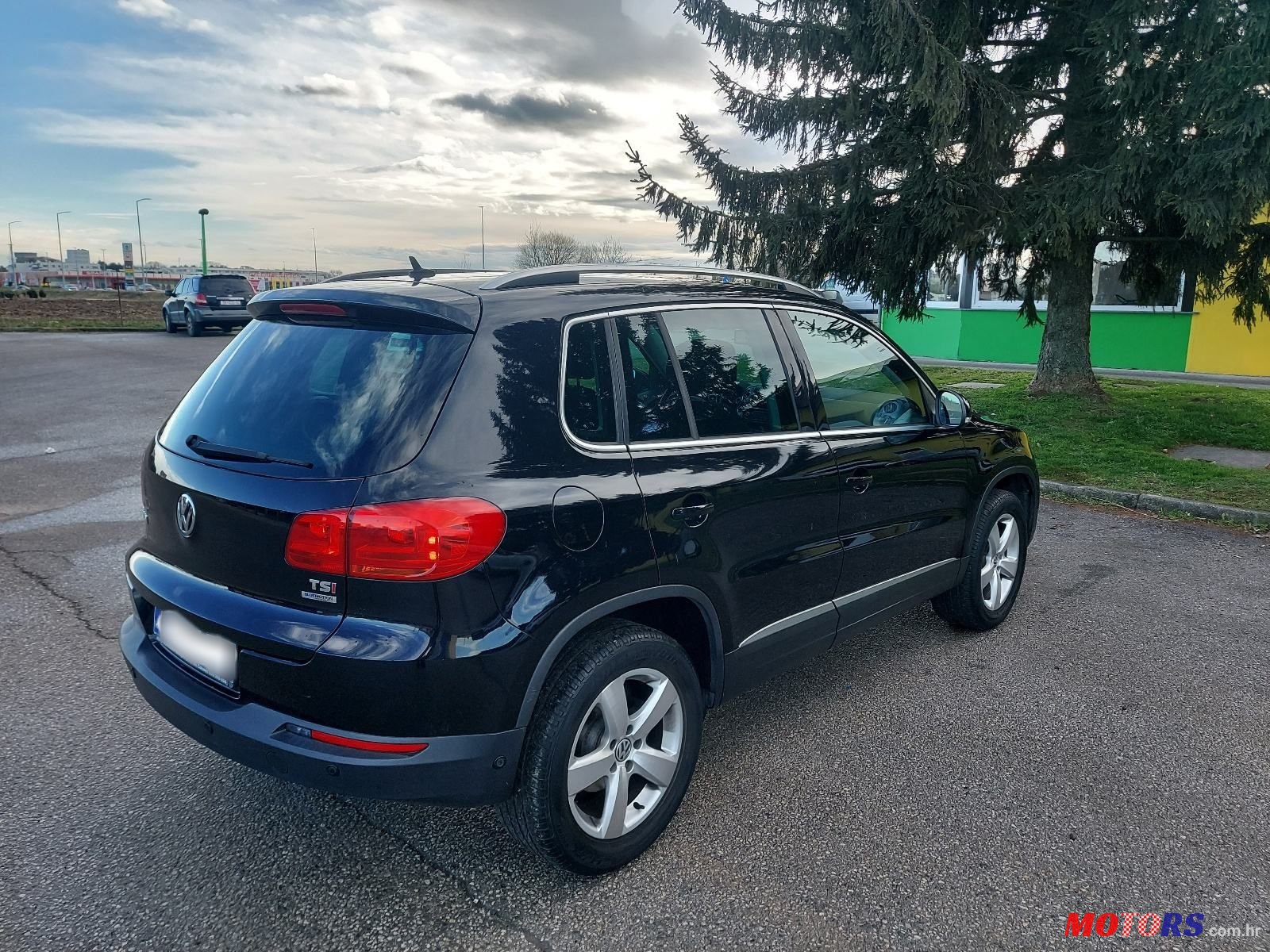 2013' Volkswagen Tiguan photo #3