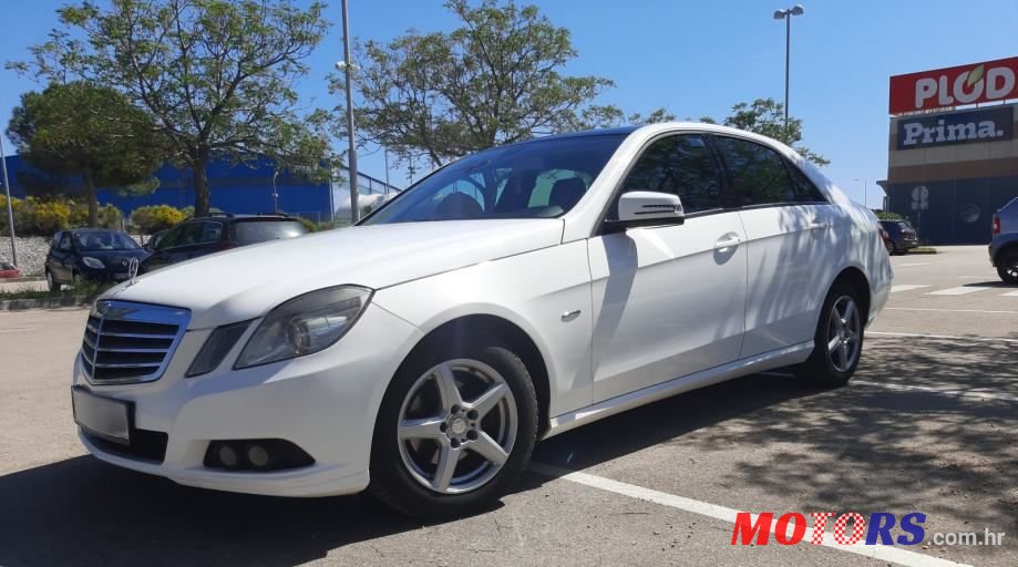 2010' Mercedes-Benz E-Klasa 200 Cdi photo #3