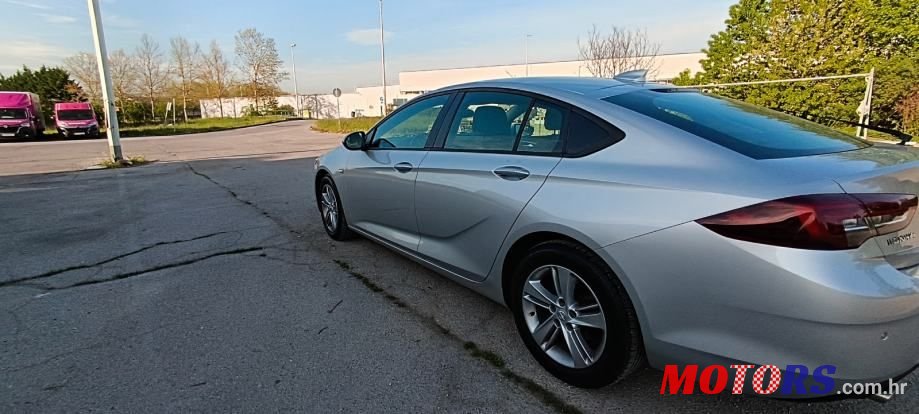 2018' Opel Insignia 2,0 Cdti photo #6