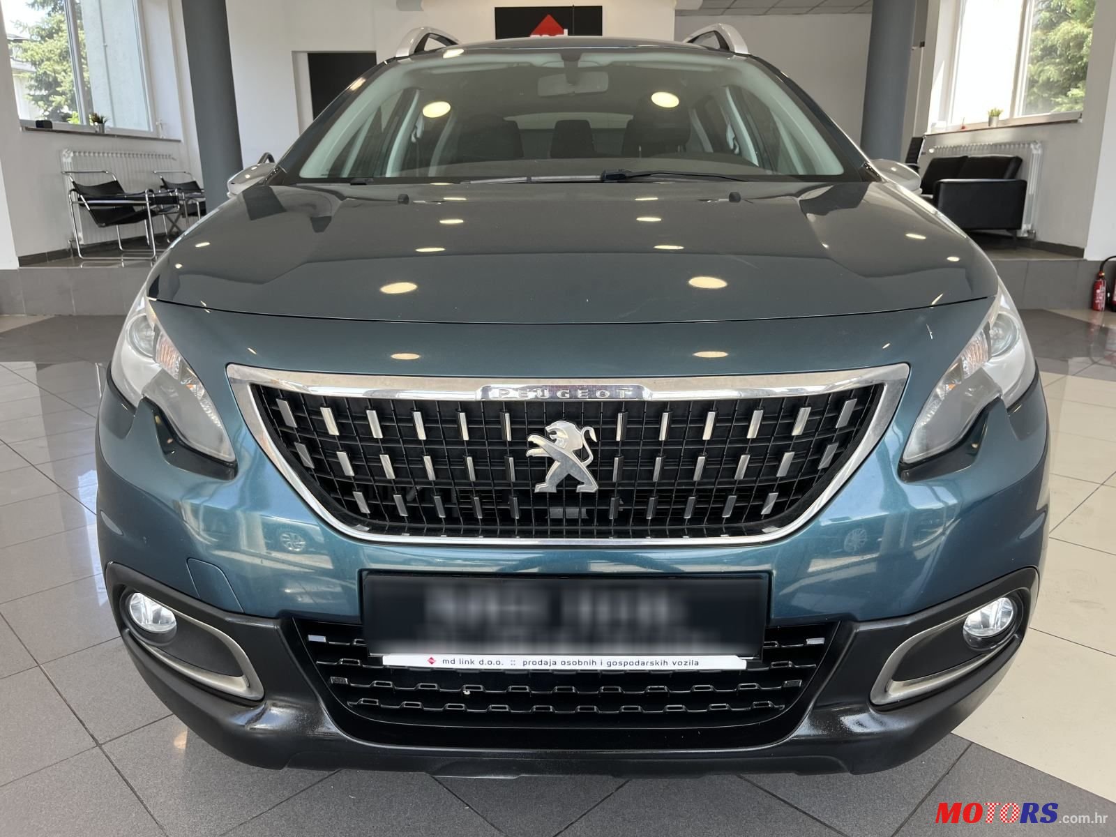 2017' Peugeot 2008 1,6 Bluehdi photo #2
