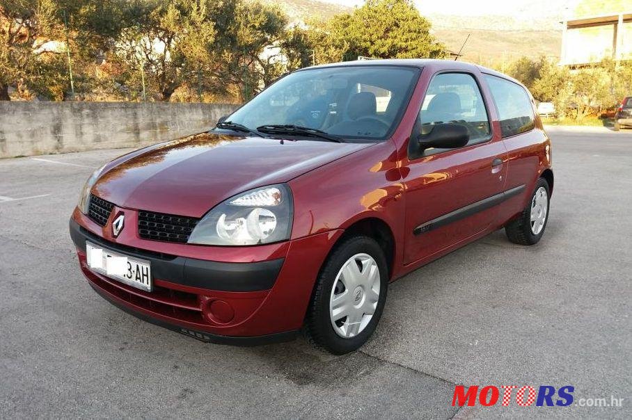 2003' Renault Clio 1.2I-Ko Nov+Samo 137Km photo #1