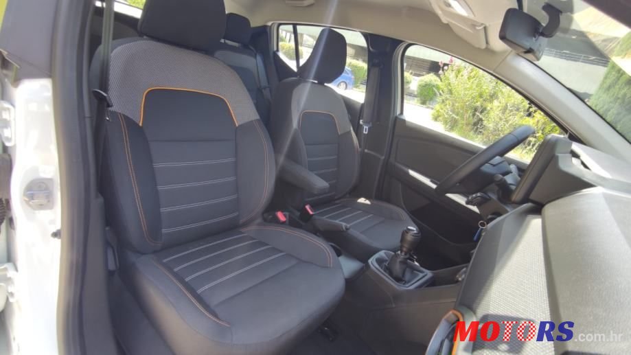 2022' Dacia Sandero 1,0 Eco-G photo #2