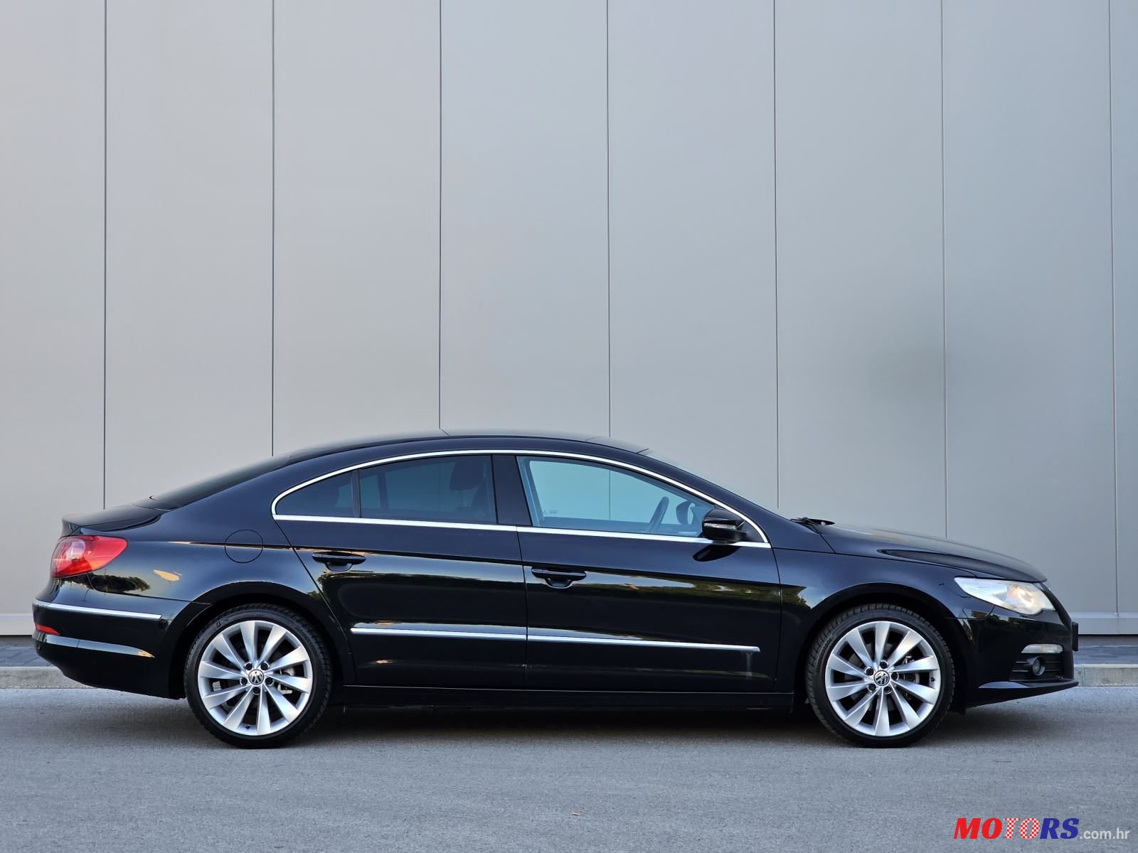 2011' Volkswagen Passat 2,0 Tdi Bmt photo #5