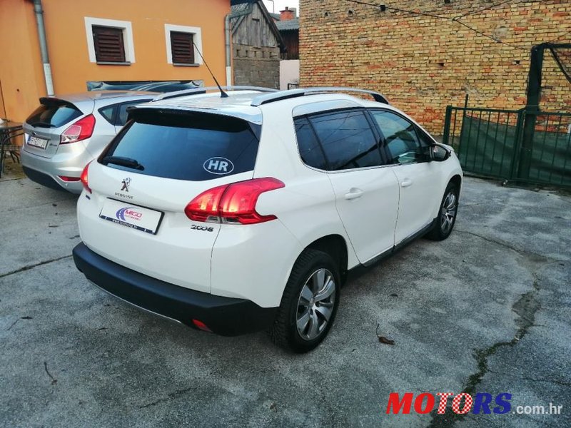 2016' Peugeot 2008 1,6 photo #1