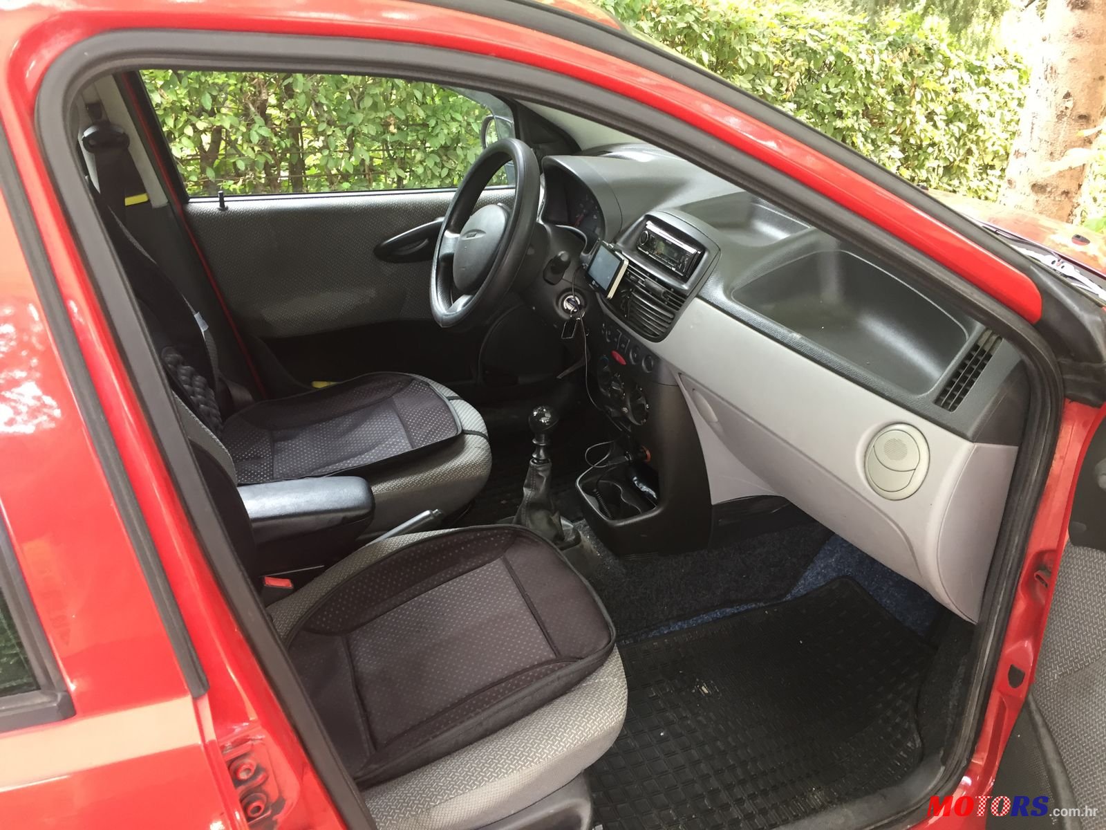 2001' Fiat Punto photo #2