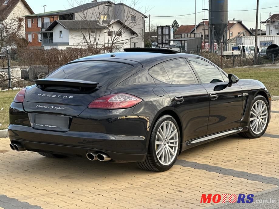 2012' Porsche Panamera S Hybrid photo #4