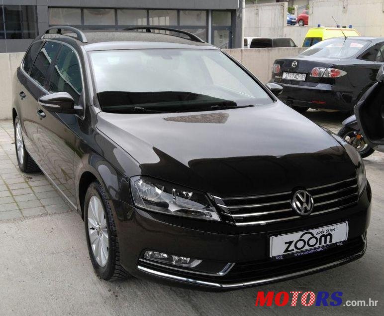 2014' Volkswagen Passat Variant photo #1