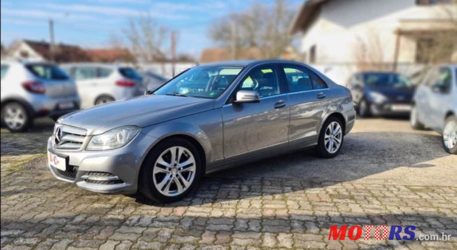 2012' Mercedes-Benz C-Klasa 200 Cdi photo #3