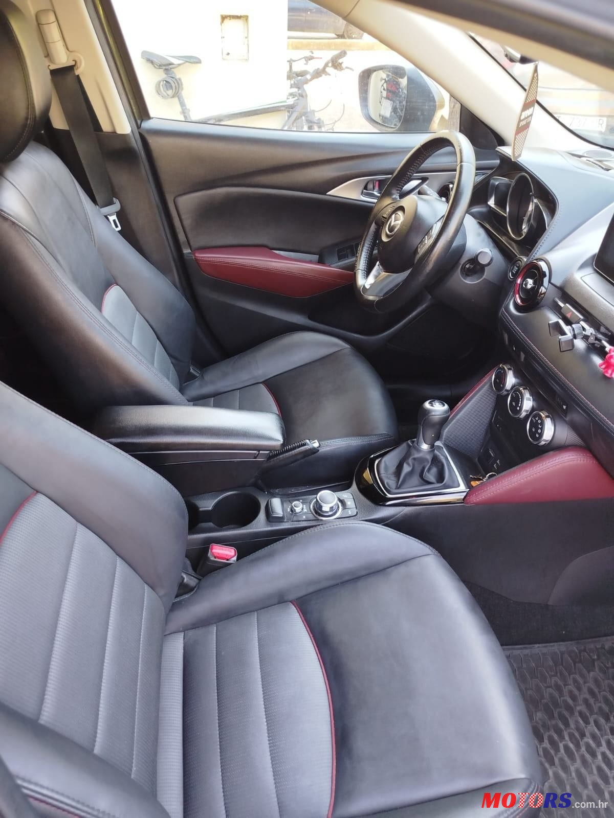 2016' Mazda CX-3 Cd105 photo #2