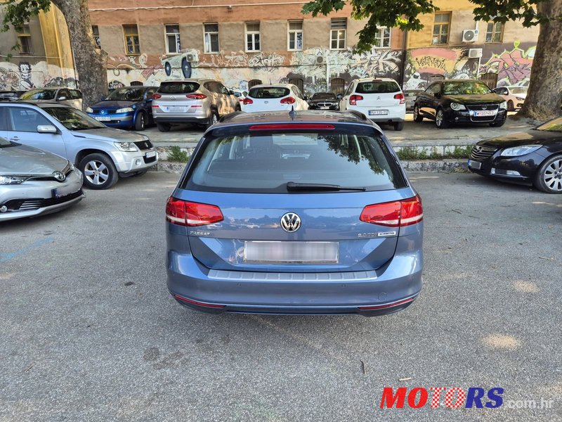 2015' Volkswagen Passat Variant photo #6