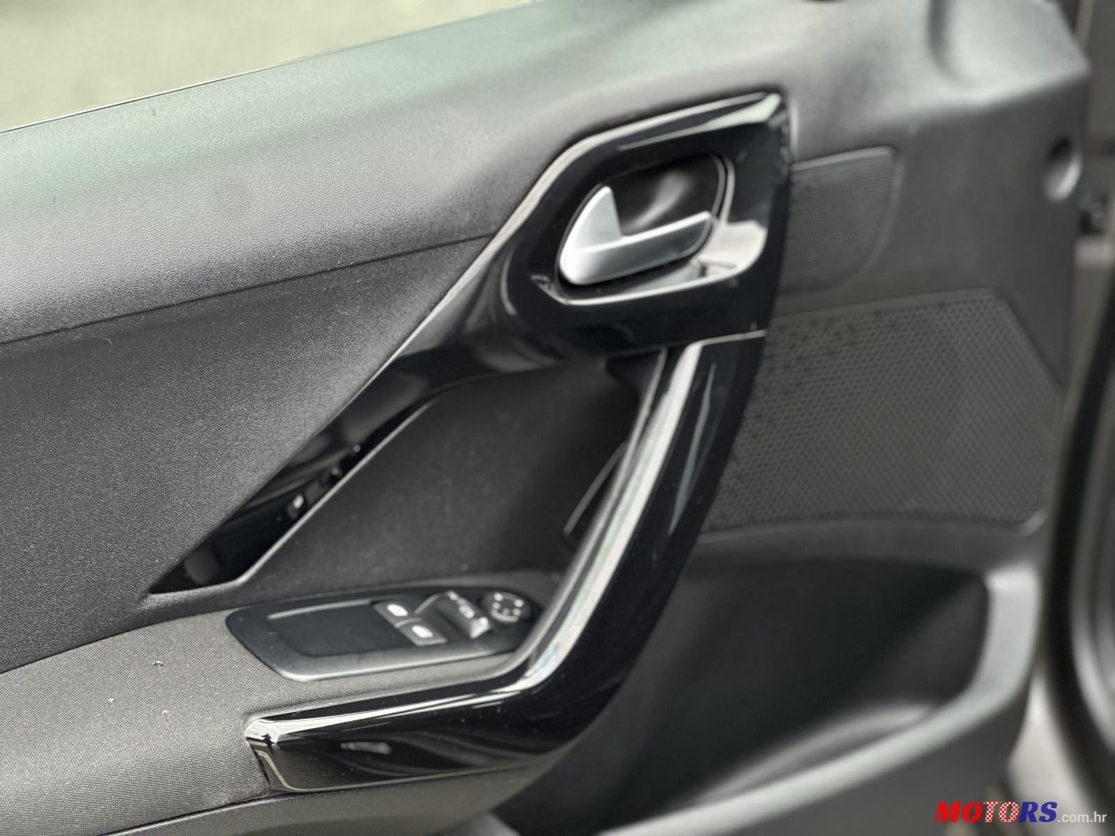 2019' Peugeot 208 1,5 Bluehdi photo #6