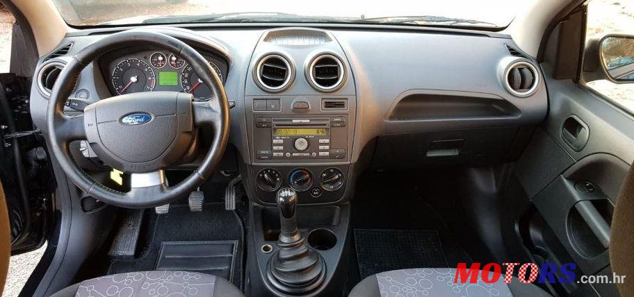 2008' Ford Fiesta 1,2 5 16V photo #2