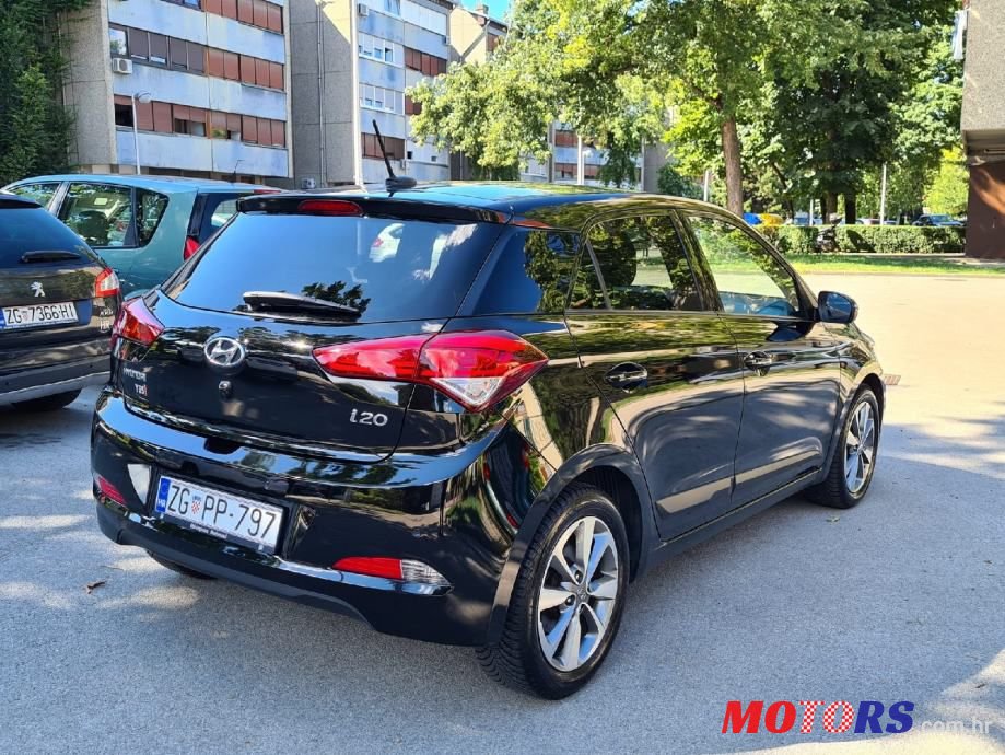 2016' Hyundai i20 1,1 Crdi photo #3
